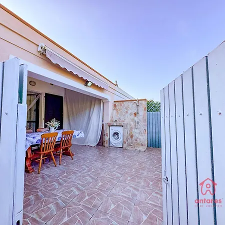 Maison Giselle, Piscina E Mare *