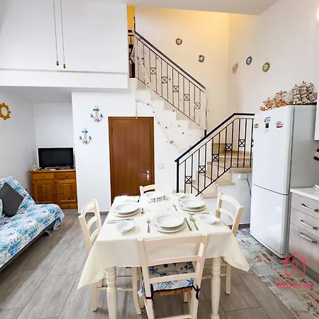 Maison Giselle, Piscina E Mare Holiday home