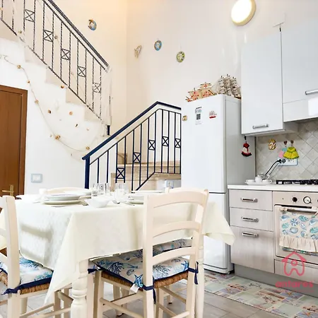 Maison Giselle, Piscina E Mare Semesterbostad