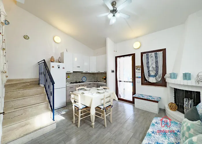 Maison Giselle, Piscina E Mare